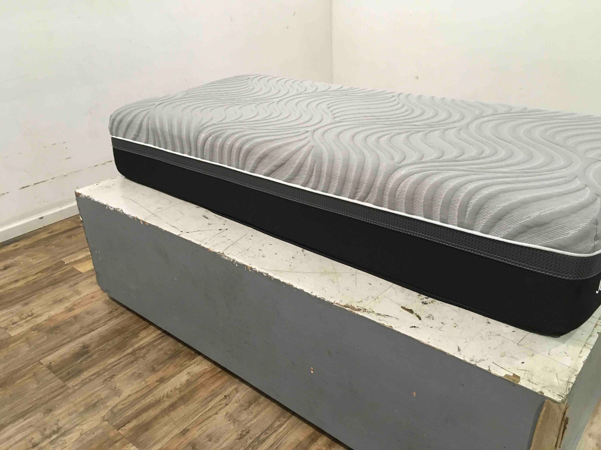 Product Image - Damaged