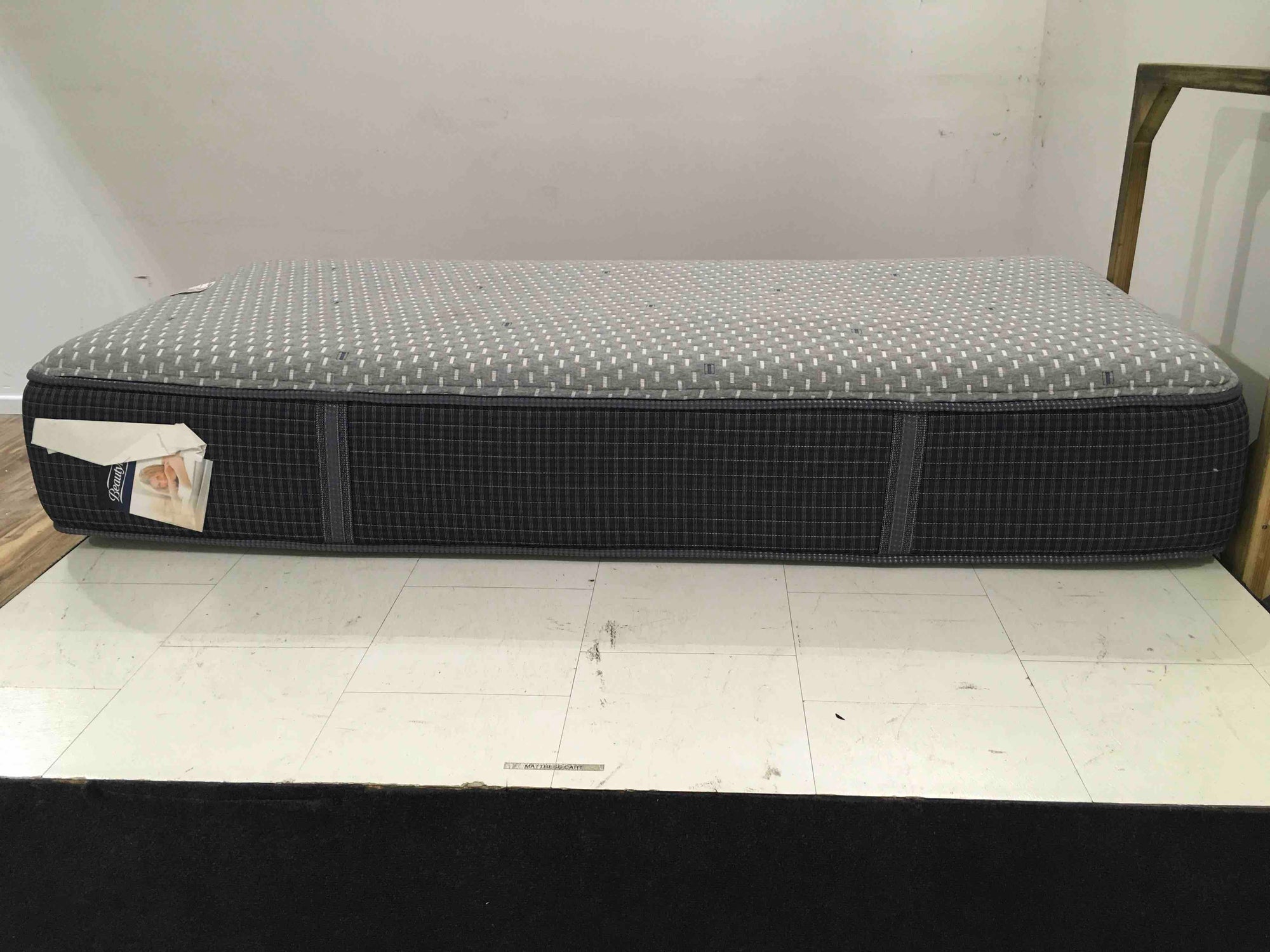 Product Image - Damaged