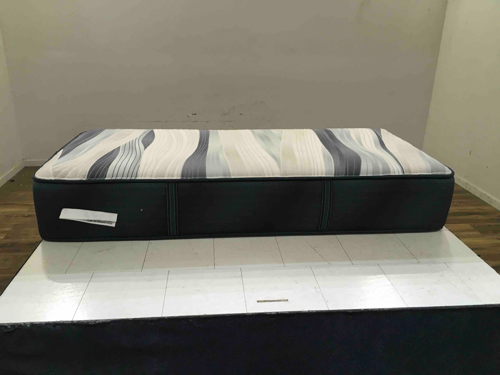 Product Image - Damaged