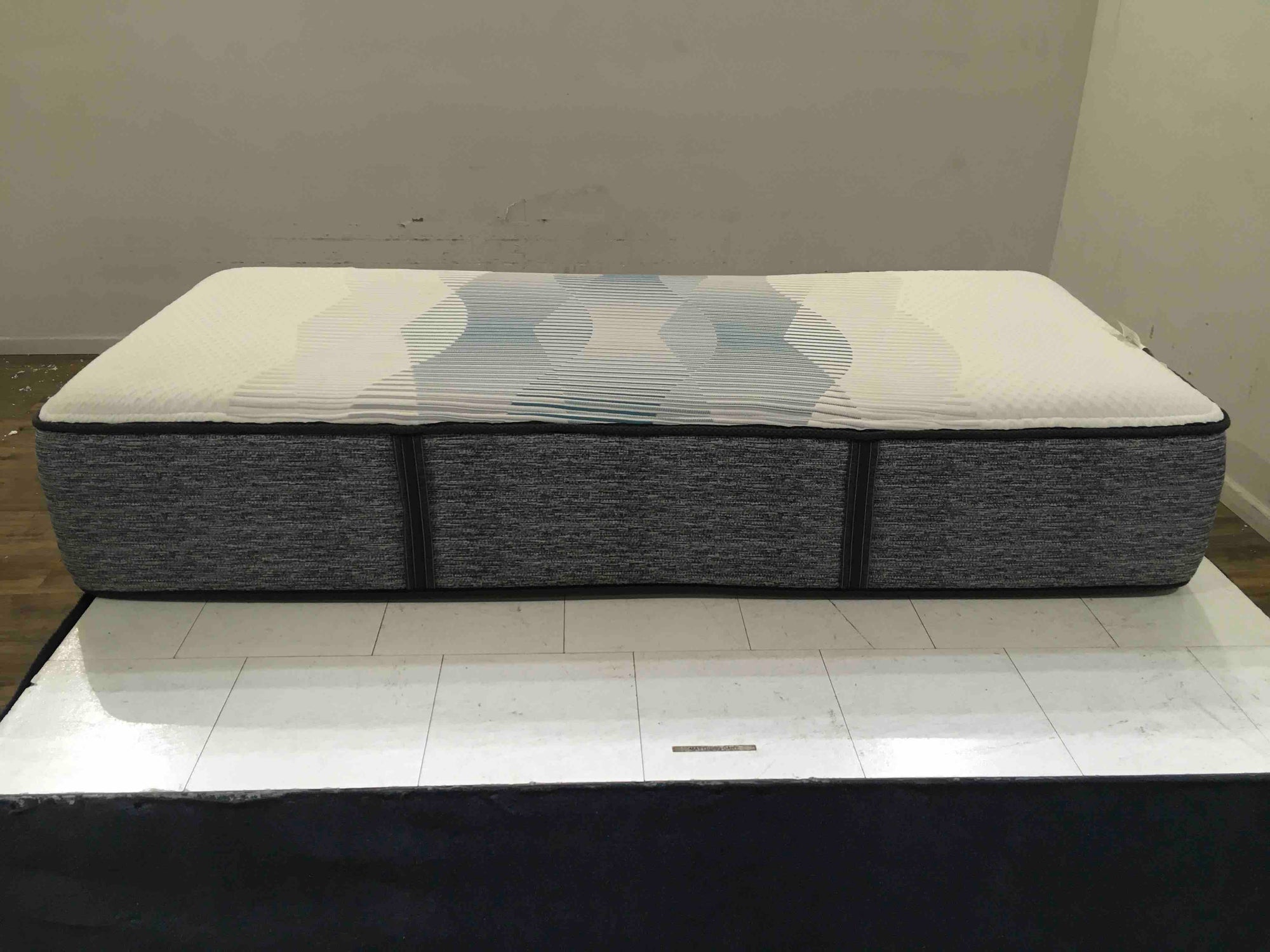 Product Image - Damaged