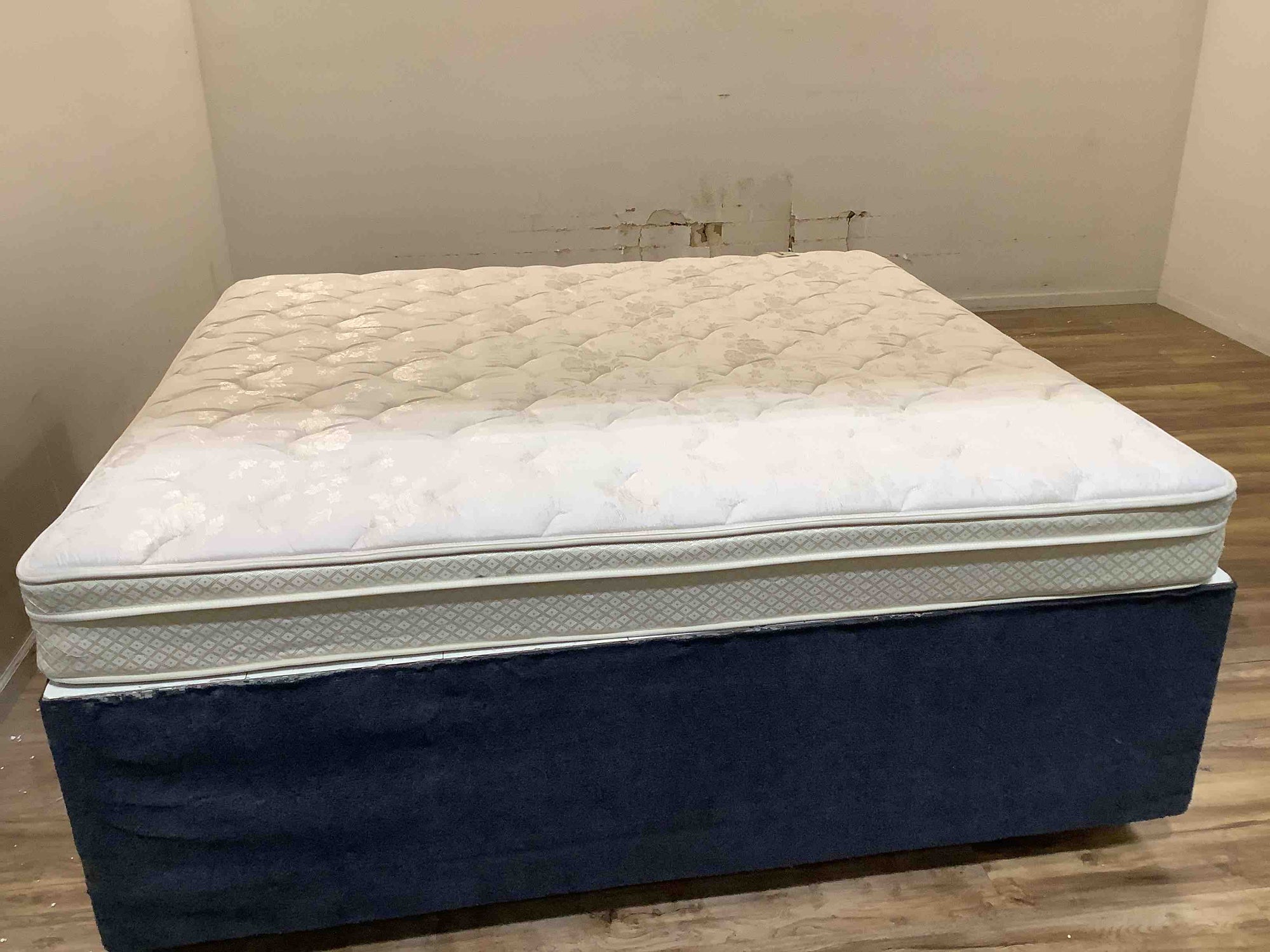 Product Image - Damaged