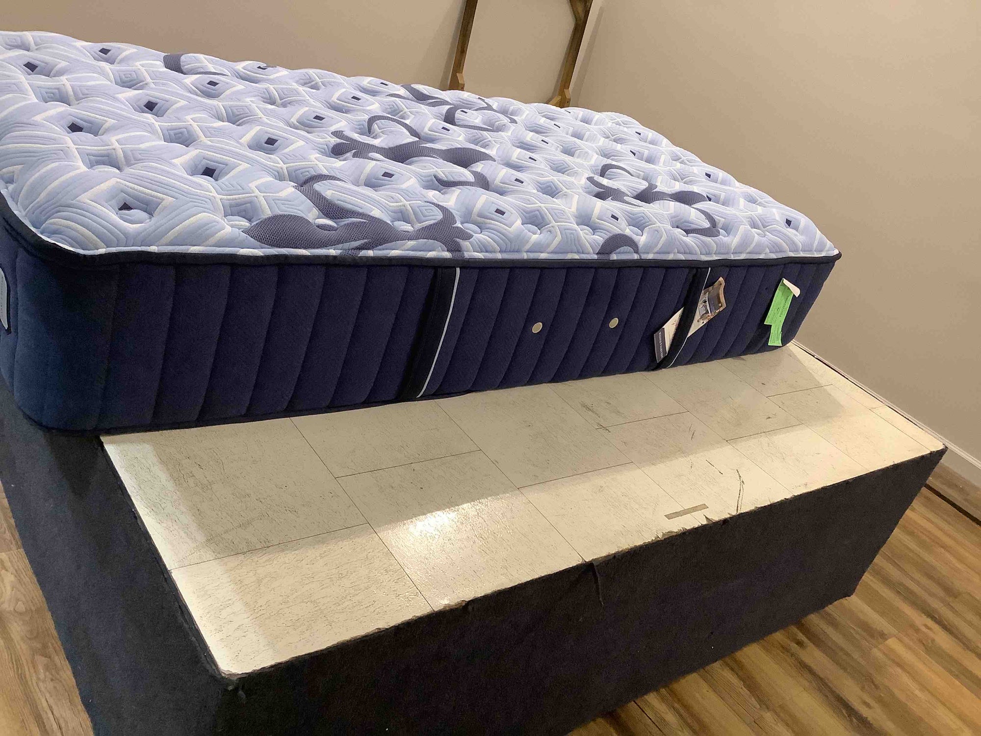 Product Image - Damaged