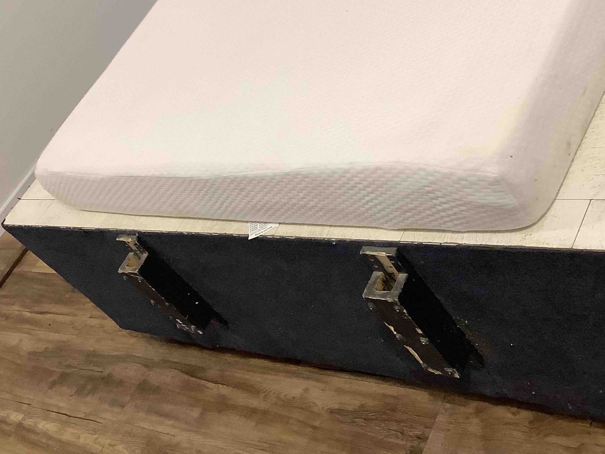 Product Image - Damaged